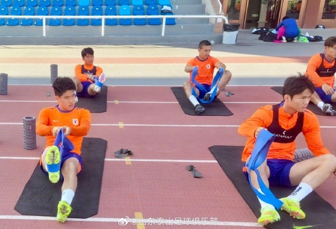 爱游戏体育入口-2月3日，山东泰山一线队在广州正式开启第二阶段冬训