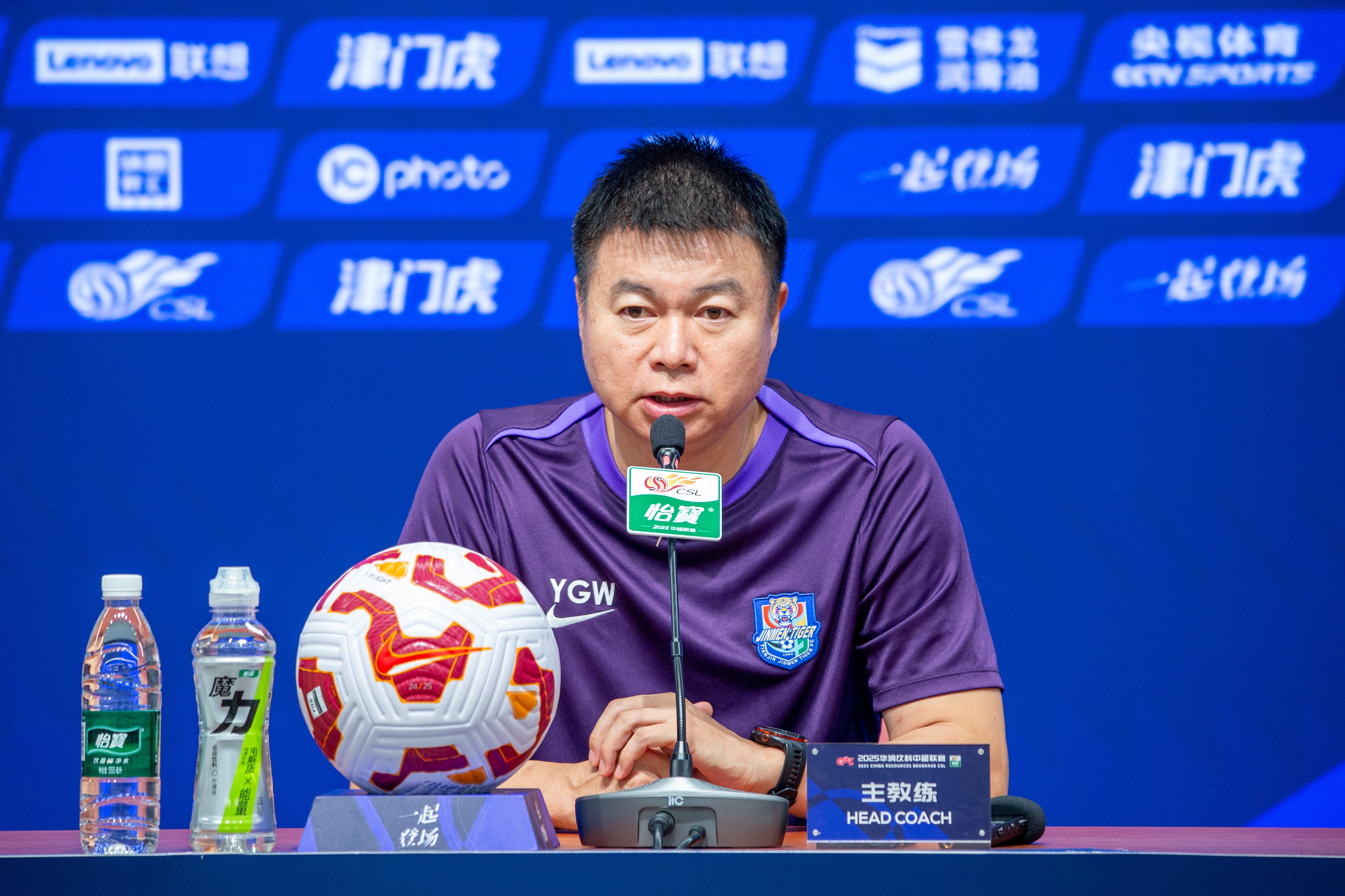 于根伟：今年引援规划大致实现了八成，我们有自己的生存方式